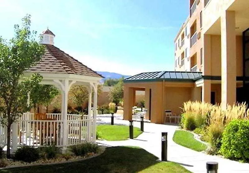 Courtyard By Marriott Reno Hotel